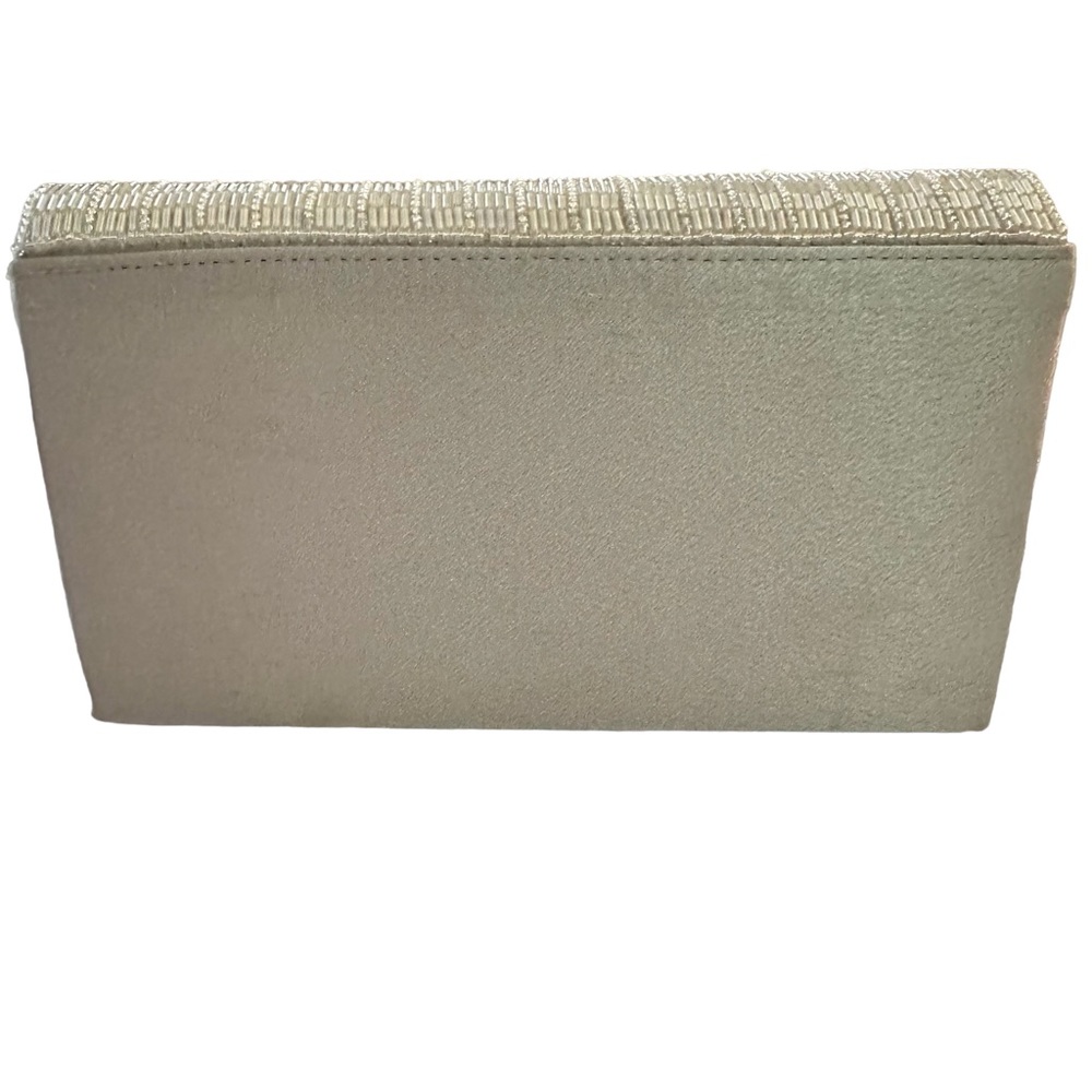 NWOT Silver Sequin and Satin Clutch/Shoulder Bag - Picture 3 of 6